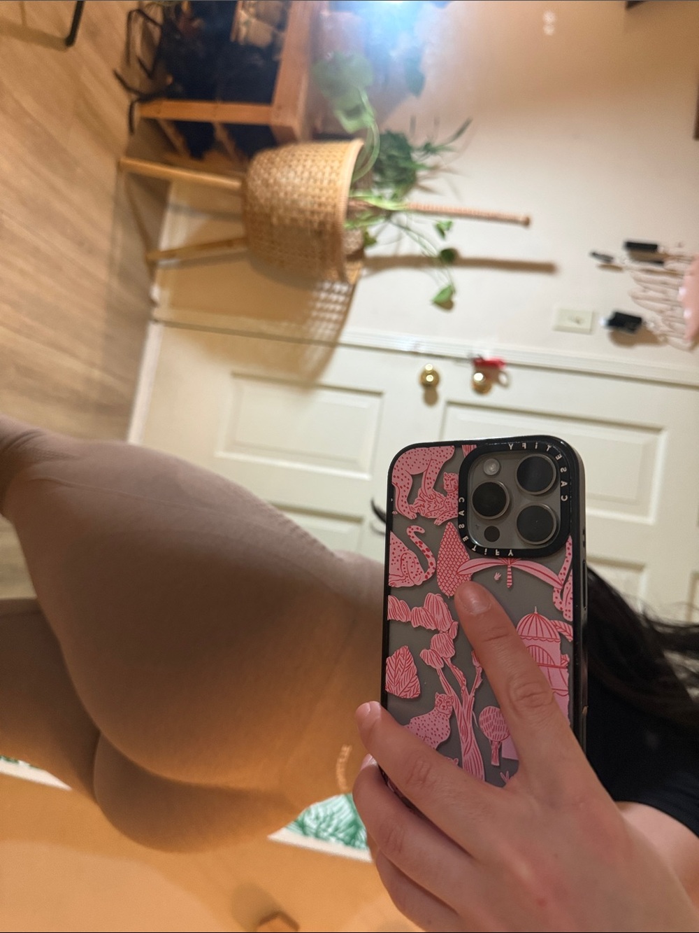 Alphalete High-Rise Leggings in Tan - Picture 7 of 9